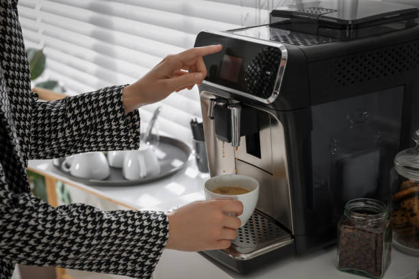 The difference between fully automatic coffee makers